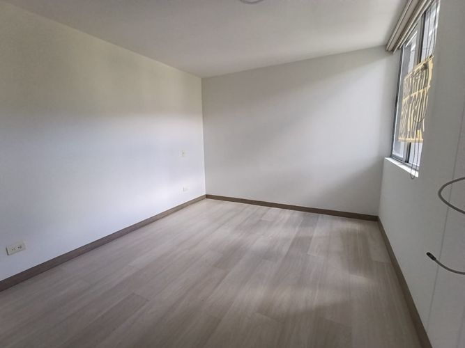 Apartamento de 3 alcobas en arriendo en Camino Verde, Envigado, 85 m² · foto 12 de 14