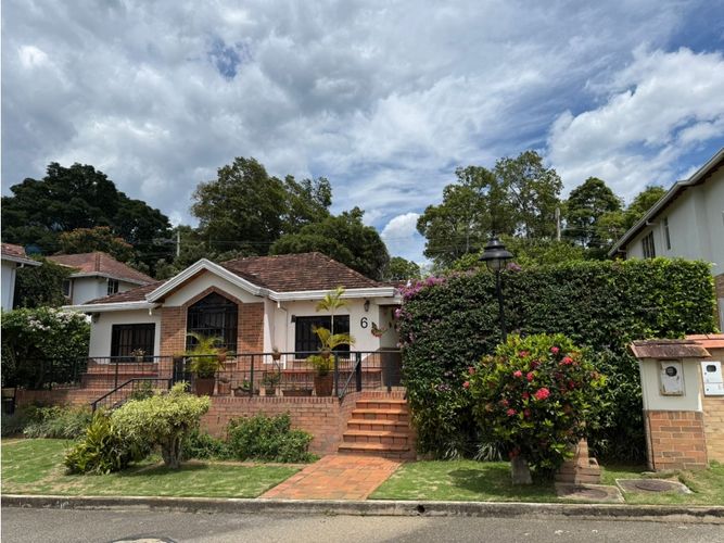 Casa de 4 alcobas en venta en Centro, Piedecuesta, 250 m² · foto 6 de 20