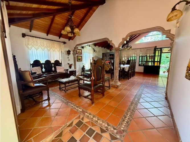 Casa de 4 alcobas en venta en Centro, Piedecuesta, 250 m² · foto 8 de 20