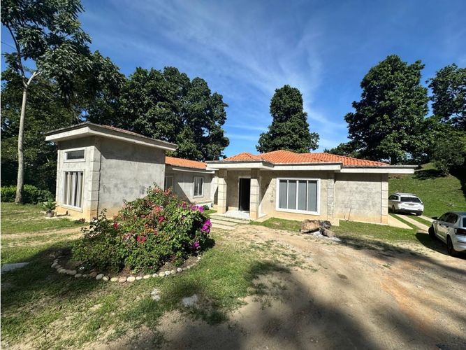 Casa en venta en Menzuly, Piedecuesta, 500 m² · foto 5 de 24