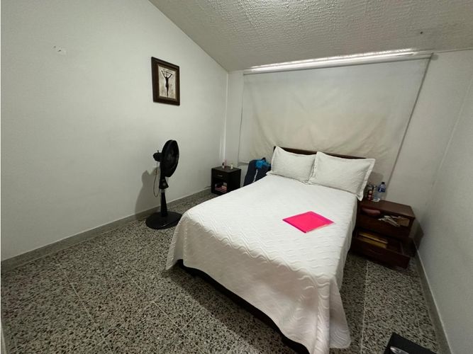 Casa de 4 alcobas en venta en Granjas De Provenza, Bucaramanga, 230 m² · foto 7 de 12