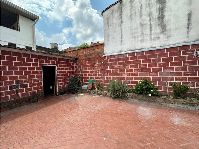 Casa de 4 alcobas en venta en Granjas De Provenza, Bucaramanga, 230 m² · foto 11 de 12