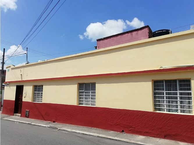 Casa de 10 alcobas en venta en Garcia Rovira, Bucaramanga, 260 m² · foto 5 de 18
