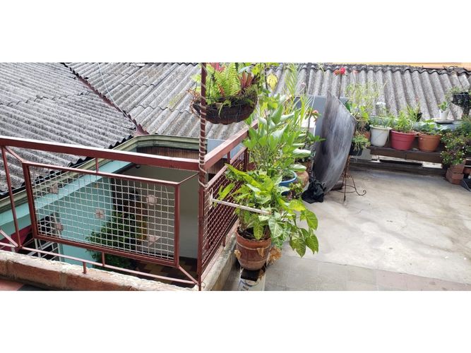 Casa de 10 alcobas en venta en Garcia Rovira, Bucaramanga, 260 m² · foto 18 de 18