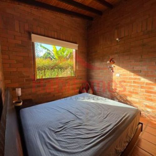Casa de 3 alcobas en venta en Cuatro Esquinas, Marinilla · foto 15 de 24