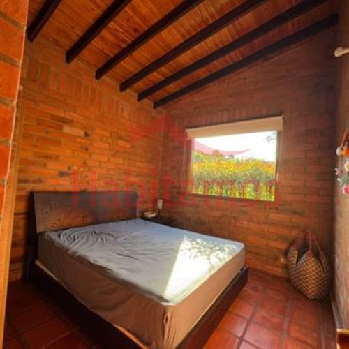 Casa de 3 alcobas en venta en Cuatro Esquinas, Marinilla · foto 17 de 24
