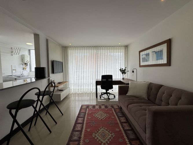Apartaestudio en arriendo en El Poblado, Medellín, 50 m² · foto 4 de 16