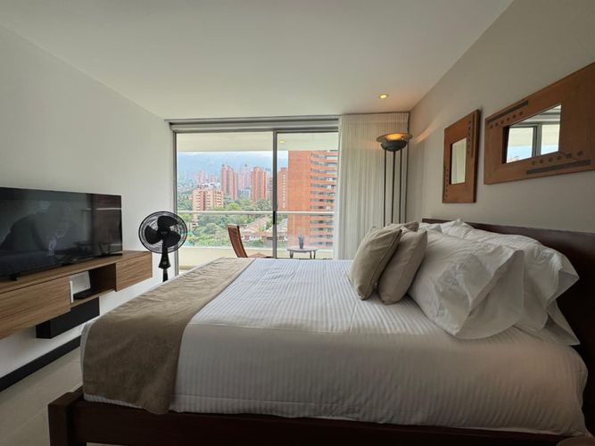 Apartaestudio en arriendo en El Poblado, Medellín, 50 m² · foto 12 de 16