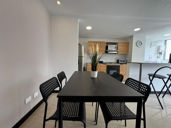Apartaestudio en arriendo en El Poblado, Medellín, 50 m² · foto 14 de 16