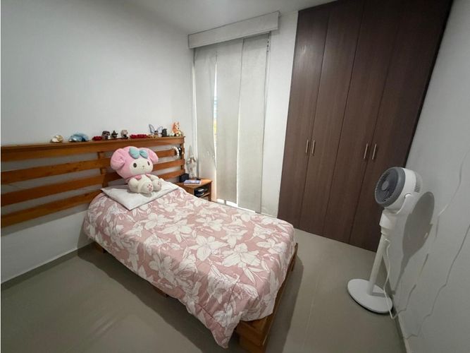 Apartamento de 3 alcobas en venta en Galvisia, Floridablanca, 98 m² · foto 9 de 21