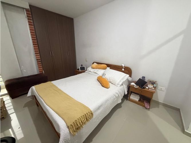 Apartamento de 3 alcobas en venta en Galvisia, Floridablanca, 98 m² · foto 10 de 21