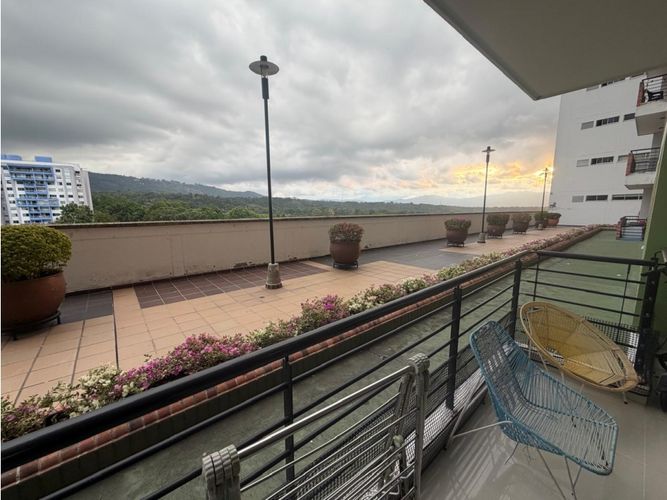 Apartamento de 3 alcobas en venta en Galvisia, Floridablanca, 98 m² · foto 17 de 21