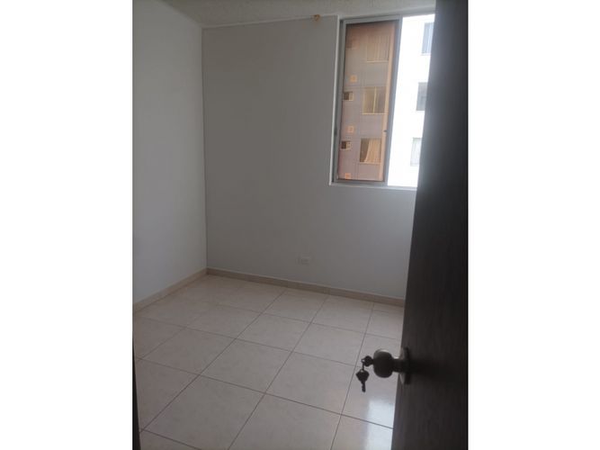 Apartamento de 3 alcobas en venta en Quintas Del Campestre, Girón, 56 m² · foto 5 de 20
