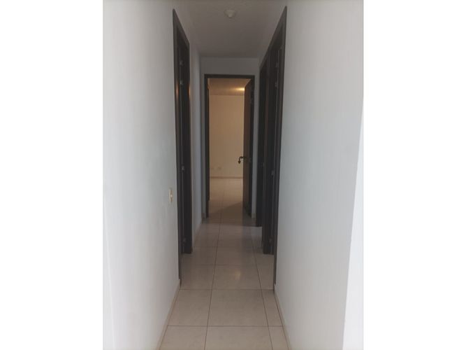 Apartamento de 3 alcobas en venta en Quintas Del Campestre, Girón, 56 m² · foto 7 de 20