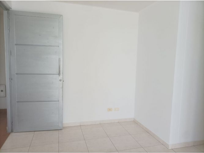 Apartamento de 3 alcobas en venta en Quintas Del Campestre, Girón, 56 m² · foto 12 de 20
