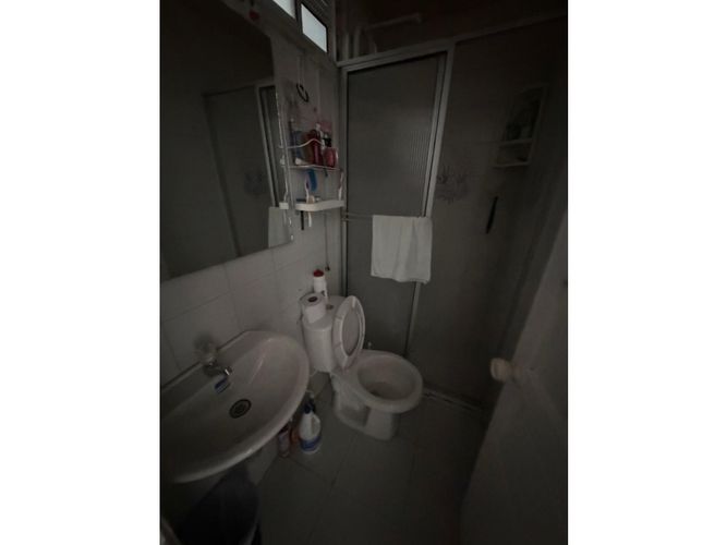 Casa de 8 alcobas en venta en Pablo Vi, Bucaramanga, 220 m² · foto 2 de 18