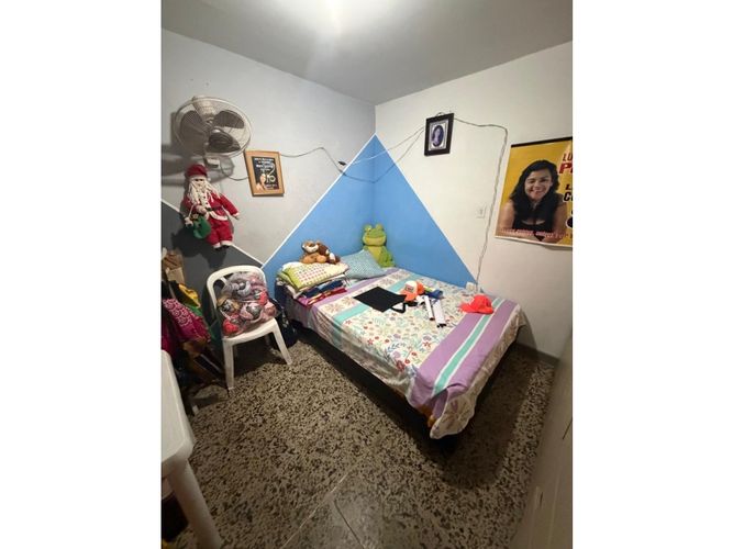 Casa de 8 alcobas en venta en Pablo Vi, Bucaramanga, 220 m² · foto 6 de 18