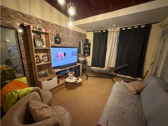 Casa de 8 alcobas en venta en Pablo Vi, Bucaramanga, 220 m² · foto 12 de 18