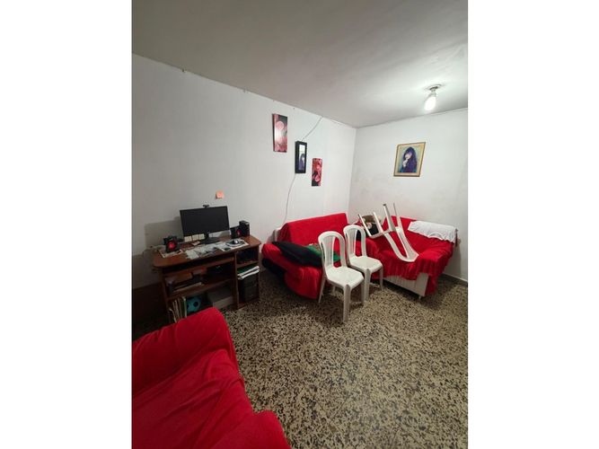 Casa de 8 alcobas en venta en Pablo Vi, Bucaramanga, 220 m² · foto 15 de 18