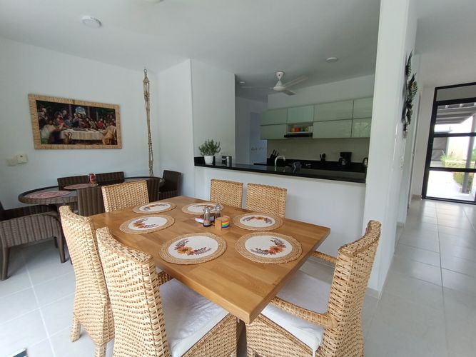 Casa de 4 alcobas en venta en Ricaurte, Ricaurte, 183 m² · foto 6 de 24