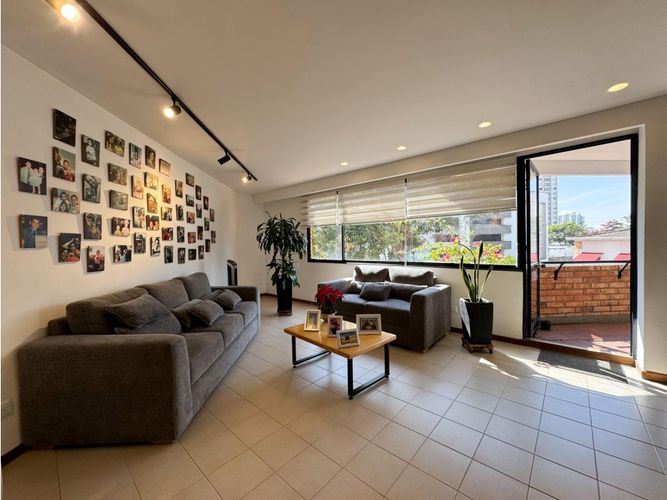 Apartamento de 3 alcobas en venta en Cabecera Del Llano, Bucaramanga, 124 m² · foto 7 de 23
