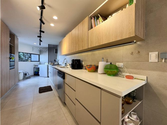 Apartamento de 3 alcobas en venta en Cabecera Del Llano, Bucaramanga, 124 m² · foto 11 de 23