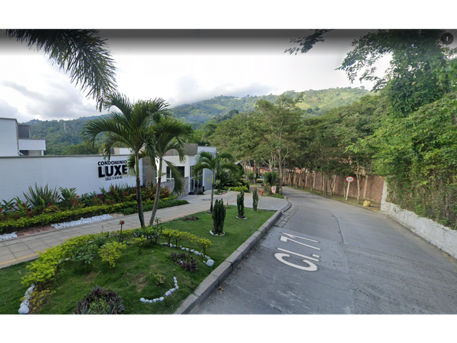 Casa de 4 alcobas en venta en Lagos Del Cacique, Bucaramanga, 220 m² · foto 2 de 24