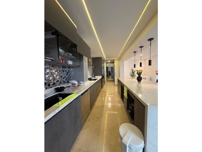 Casa de 4 alcobas en venta en Lagos Del Cacique, Bucaramanga, 220 m² · foto 13 de 24