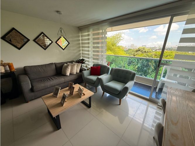 Apartamento de 3 alcobas en venta en Versalles, Bucaramanga, 96 m² · foto 4 de 11
