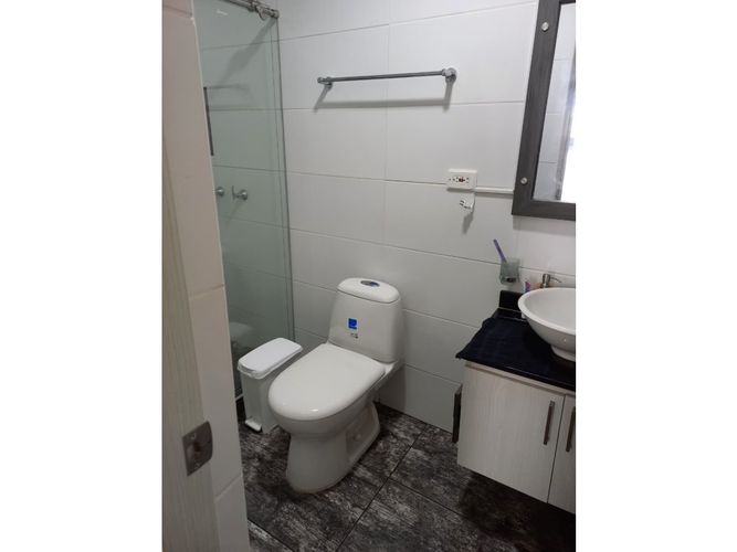 Apartaestudio en venta en Norte De Armenia, Armenia, 67 m² · foto 2 de 13