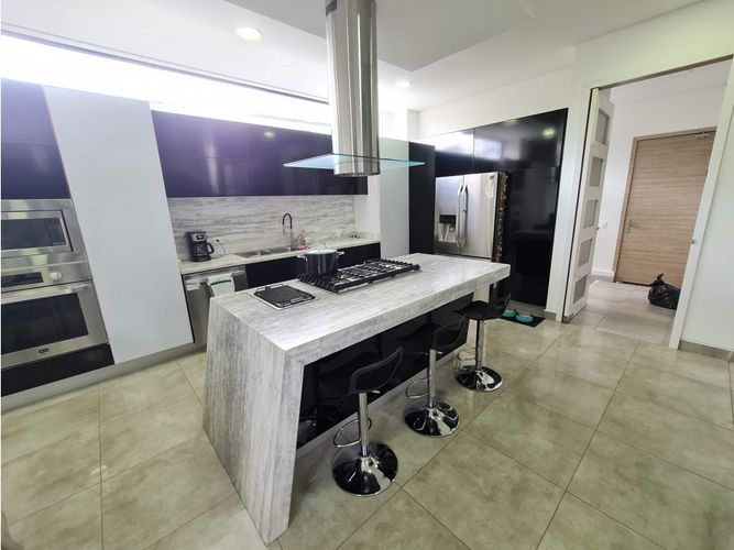Casa de 5 alcobas en venta en Ruitoque, Floridablanca, 720 m² · foto 12 de 24