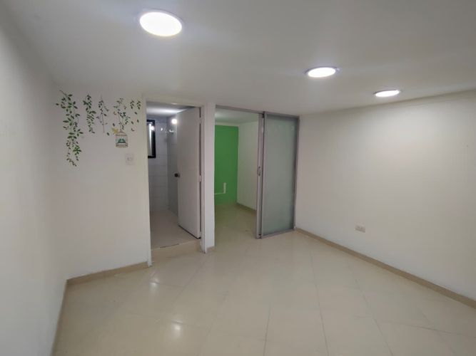 Consultorio en arriendo en Avenida Santander, Manizales, 22 m² · foto 5 de 7