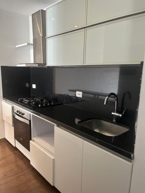 Apartaestudio en venta en Bosque Izquierdo, Bogotá, 87 m² · foto 10 de 24