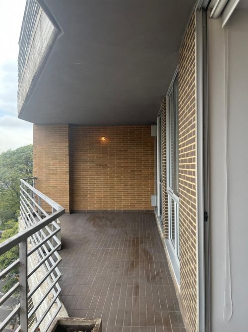 Apartaestudio en venta en Bosque Izquierdo, Bogotá, 87 m² · foto 12 de 24