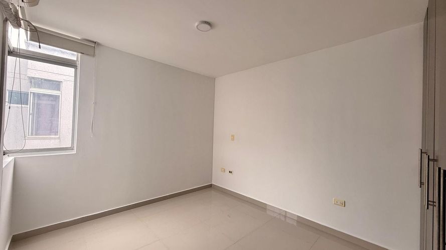 Apartamento de 3 alcobas en venta en Ciudadela Villamil, Girón, 59 m² · foto 19 de 21