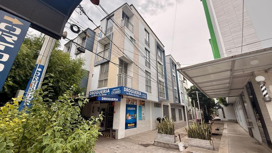Apartamento de 3 alcobas en venta en Ciudadela Villamil, Girón, 59 m² · foto 2 de 21