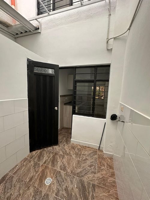 Casa de 10 alcobas en venta en Santa Anita, Cali, 247 m² · foto 6 de 14