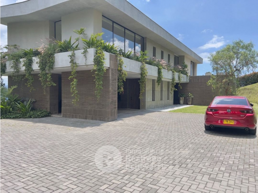 Casa en venta en Alhambra, Manizales · foto 2 de 24