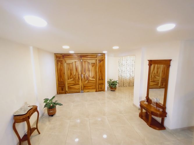 Casa de 6 alcobas en venta en La Flora, Cali, 612 m² · foto 4 de 24