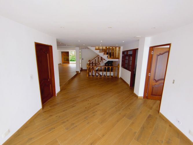 Casa de 6 alcobas en venta en La Flora, Cali, 612 m² · foto 14 de 24