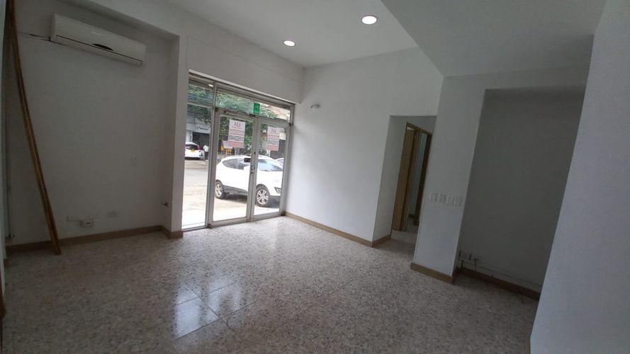 Local en arriendo en San Vicente, Cali, 324 m² · foto 8 de 20