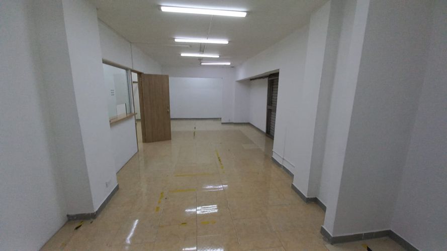 Local en arriendo en San Vicente, Cali, 324 m² · foto 16 de 20