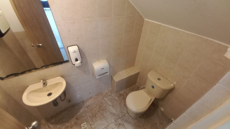 Local en arriendo en San Vicente, Cali, 324 m² · foto 19 de 20