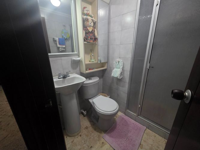 Apartamento de 4 alcobas en venta en Cabecera Del Llano, Bucaramanga, 191 m² · foto 12 de 24