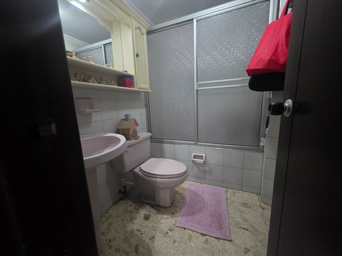 Apartamento de 4 alcobas en venta en Cabecera Del Llano, Bucaramanga, 191 m² · foto 14 de 24