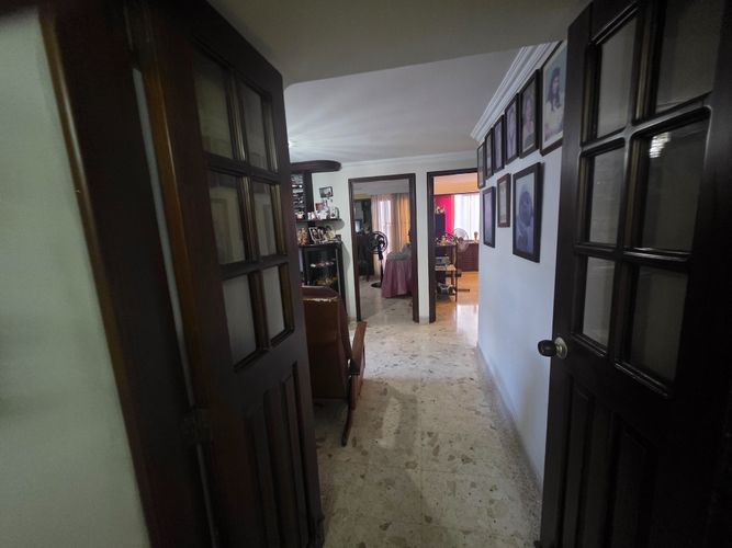 Apartamento de 4 alcobas en venta en Cabecera Del Llano, Bucaramanga, 191 m² · foto 11 de 24