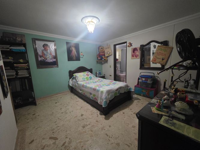 Apartamento de 4 alcobas en venta en Cabecera Del Llano, Bucaramanga, 191 m² · foto 17 de 24