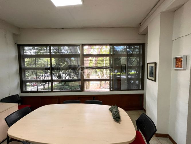 Local en arriendo en San Antonio, Medellín, 1650 m² · foto 21 de 24
