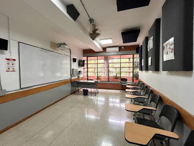 Oficina en arriendo en San Antonio, Medellín, 1650 m² · foto 5 de 24