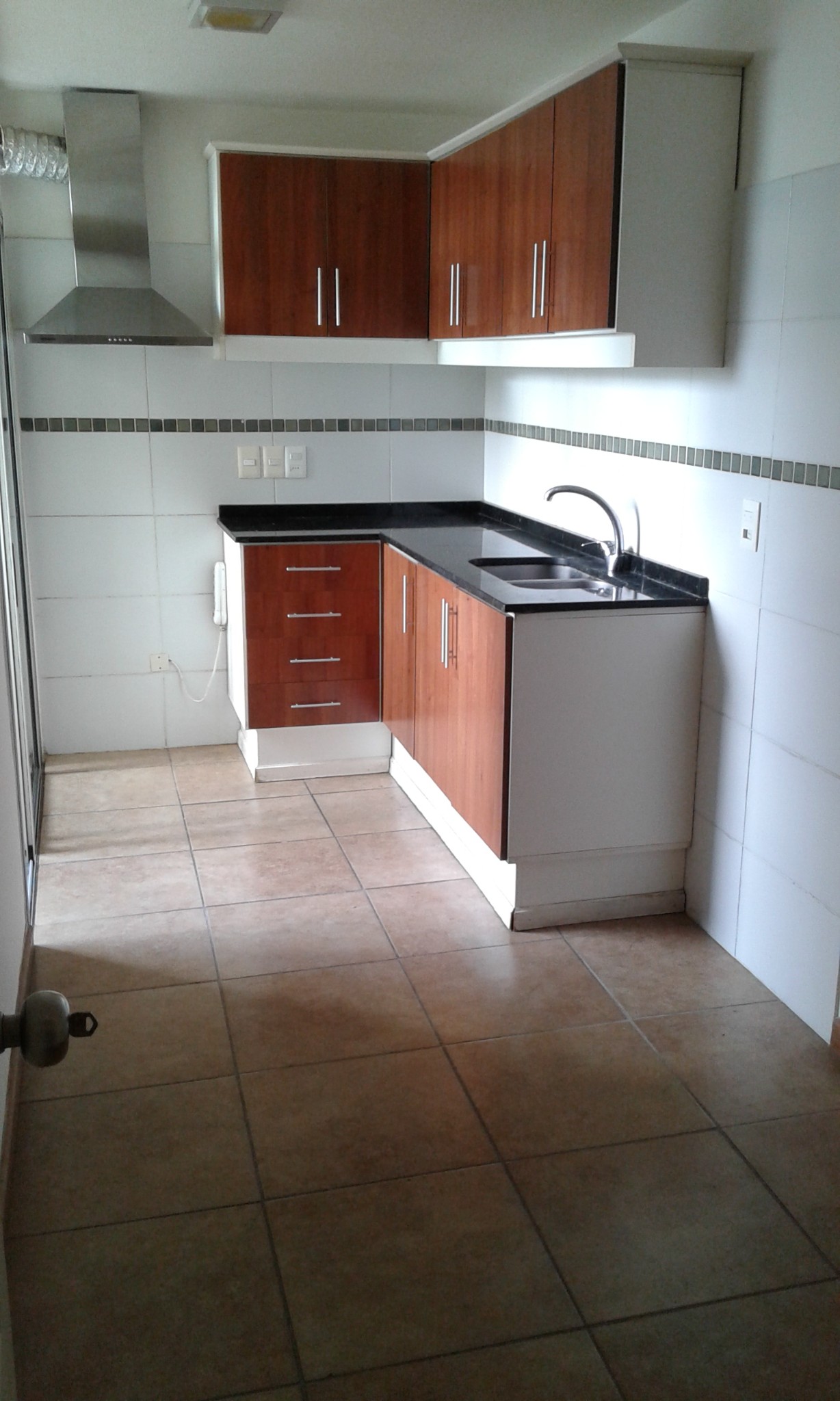DOS DORMITORIOS Y GARAGE EN PUNTA CARRETAS, CON RENTA. – další
